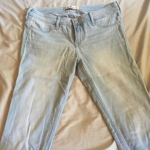 Hollister jeans